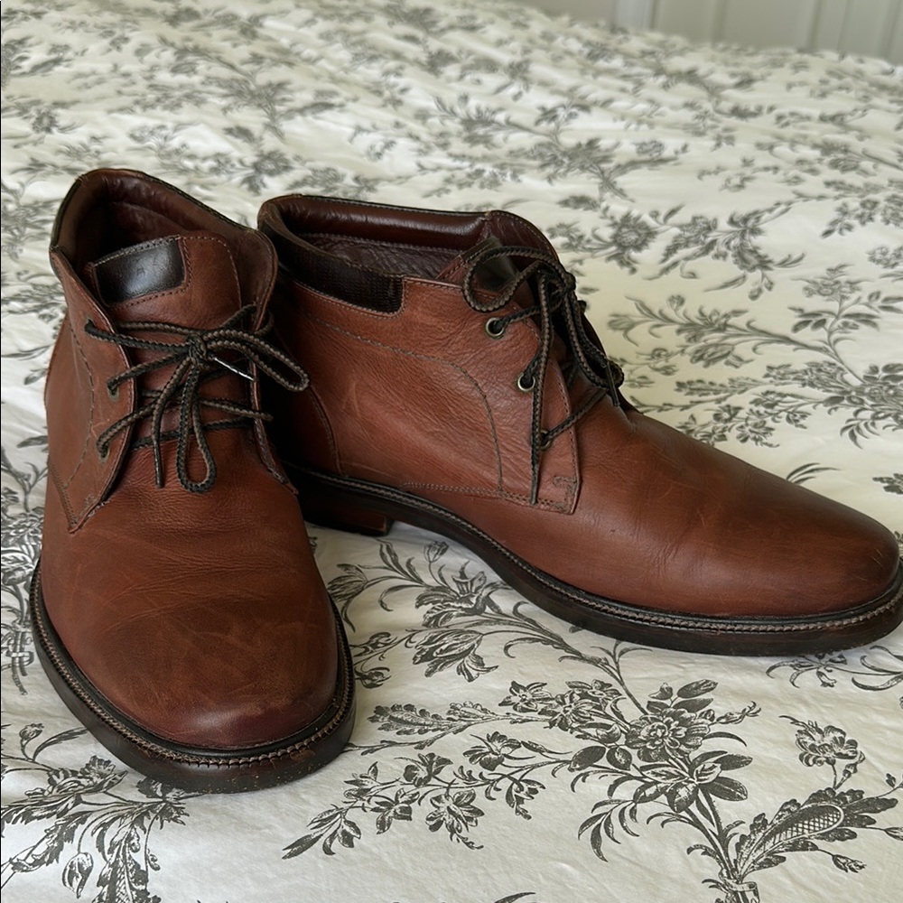 J & M 1850 Brown Sheepskin chukka boots, men's size 10.5. Lace ties butter soft